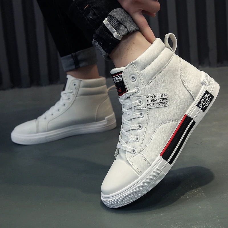 Men's Skateboarding Shoes High Top Sneakers  Breathable White Sports Shoes Students Shoes Street Walking Shoes Chaussure Homme