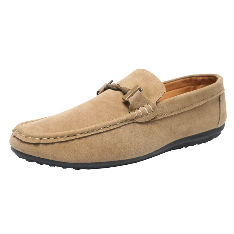 Mocassini da uomo morbidi di alta qualità Scarpe primaverili autunnali Scarpe casual da uomo Scarpe calde slip-on Scarpe da guida di grandi dimensioni Calzature da uomo