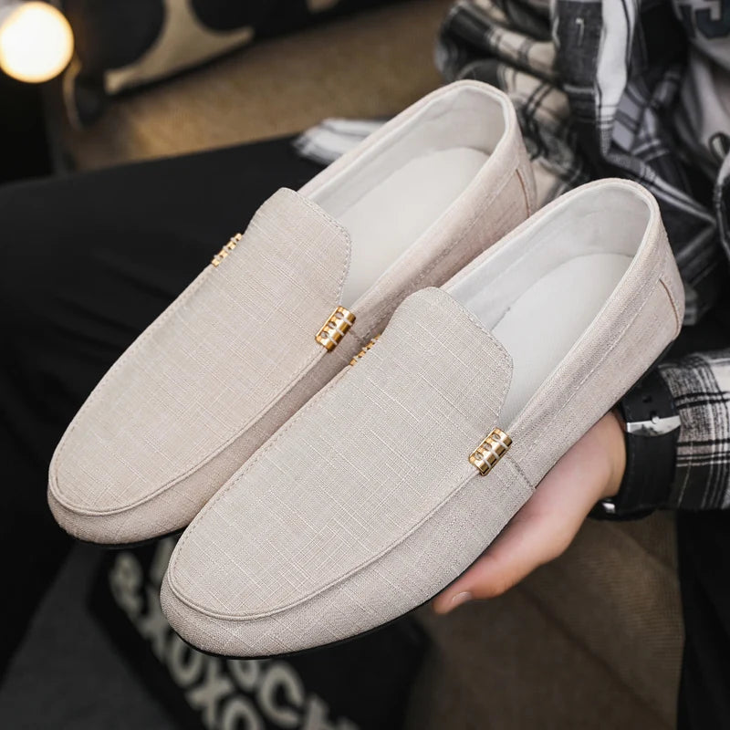 Mocassini da uomo morbidi di alta qualità Scarpe primaverili autunnali Scarpe casual da uomo Scarpe calde slip-on Scarpe da guida di grandi dimensioni Calzature da uomo