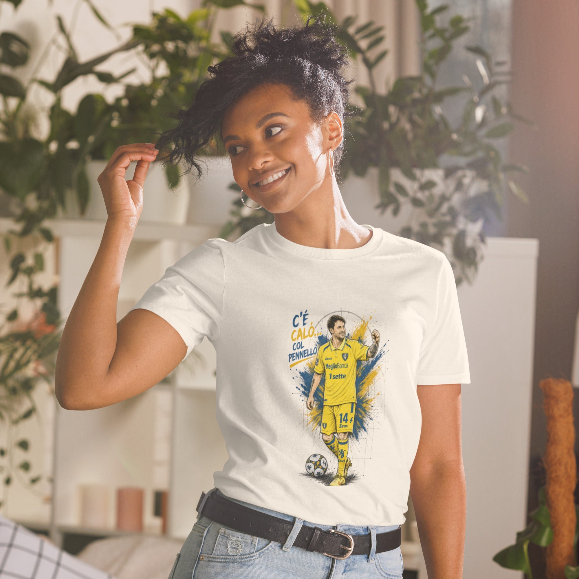 Caló with brush Tee | Gale Sport Football T-Shirt